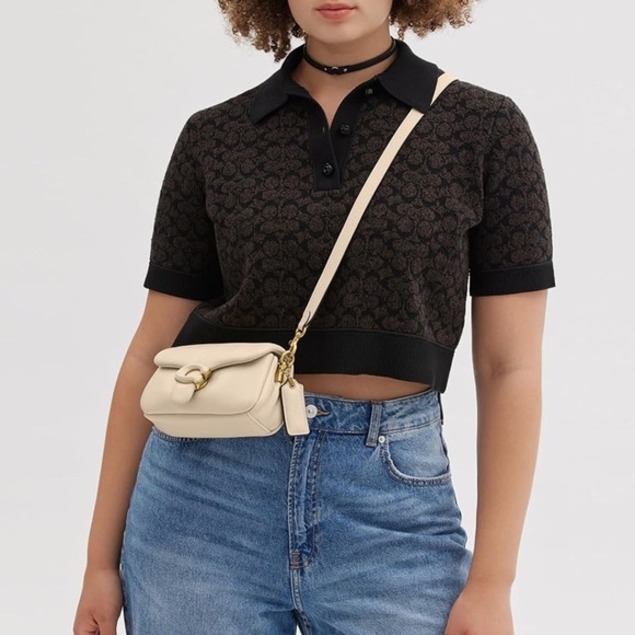 Coach Women's Leather Covered C Closure Pillow Tabby Shoulder bag 18,crossbody - Picture 6 of 15